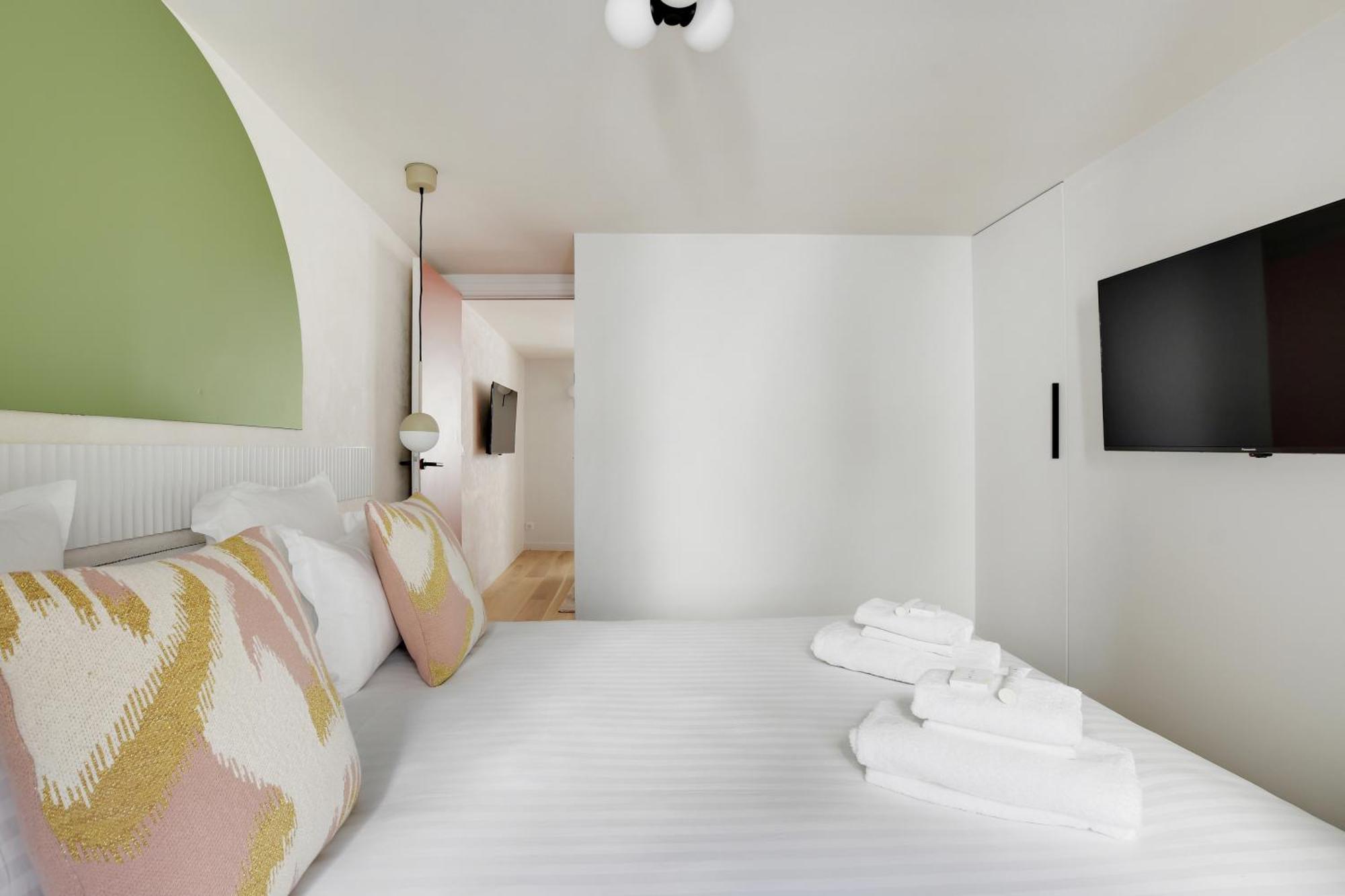Sereners Apartments In Montorgueil - Rue Saint-Denis 파리 외부 사진